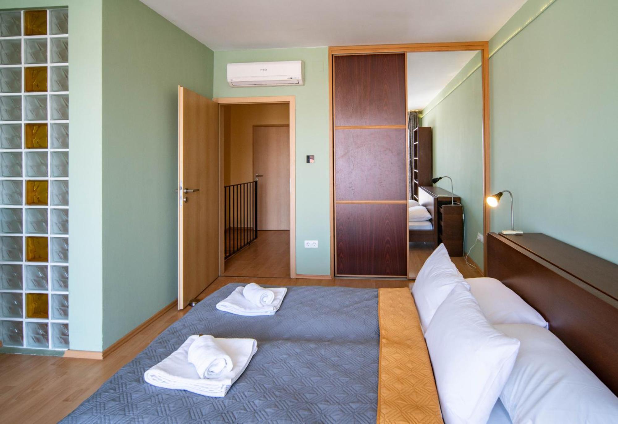 Free Parking- Gellert View Apartment 4Ppl Budapeste Exterior foto